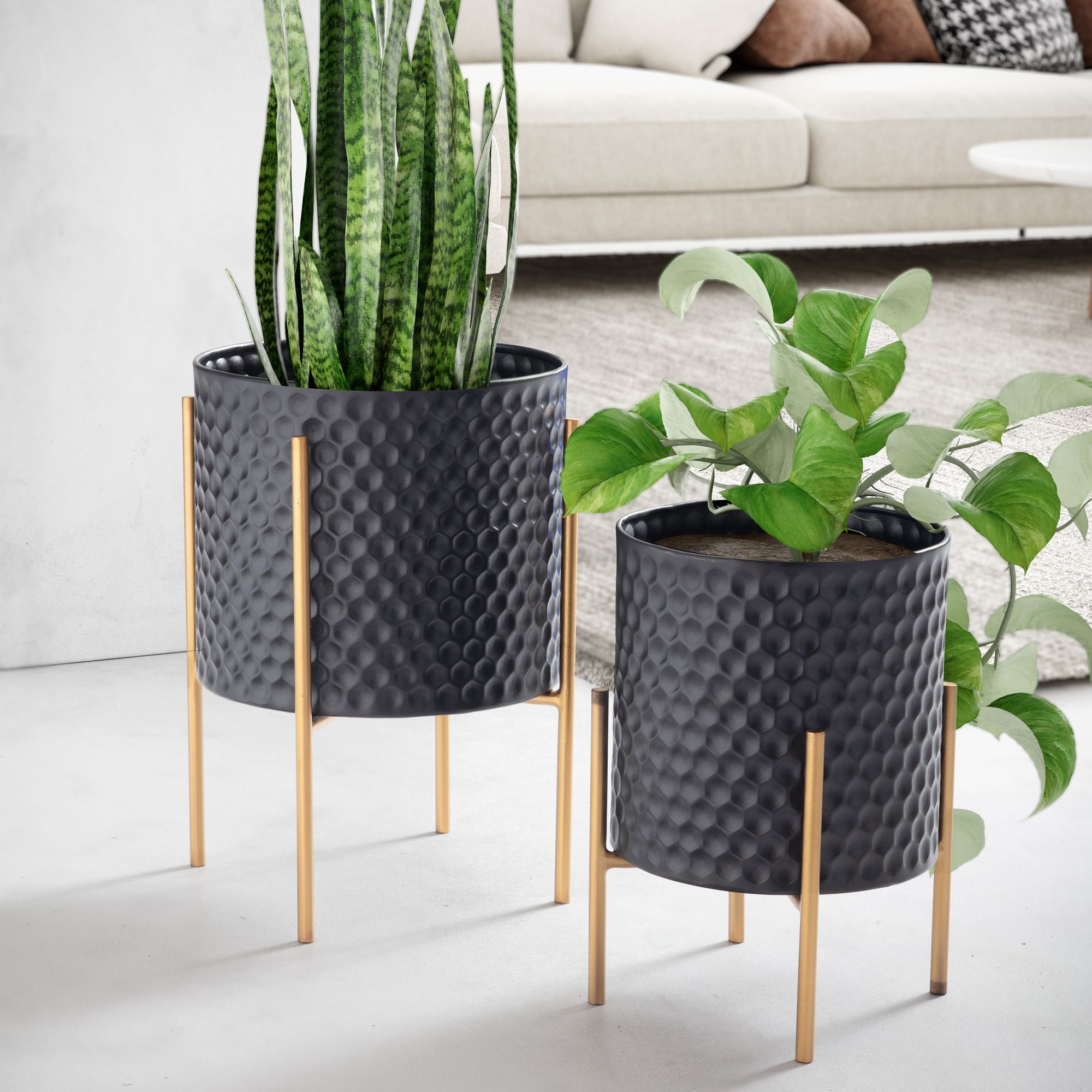 2er Set Blumentöpfe Metall Schwarz/Gold mit Füßen | 3D Wabendesign | Rund 2er Set Blumentöpfe Metall Schwarz/Gold mit Füßen | 3D Wabendesign | Rund