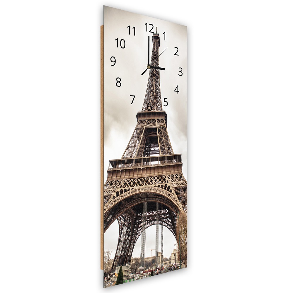 Klassische wanduhr aus faserplatte und papier mit beigem finish